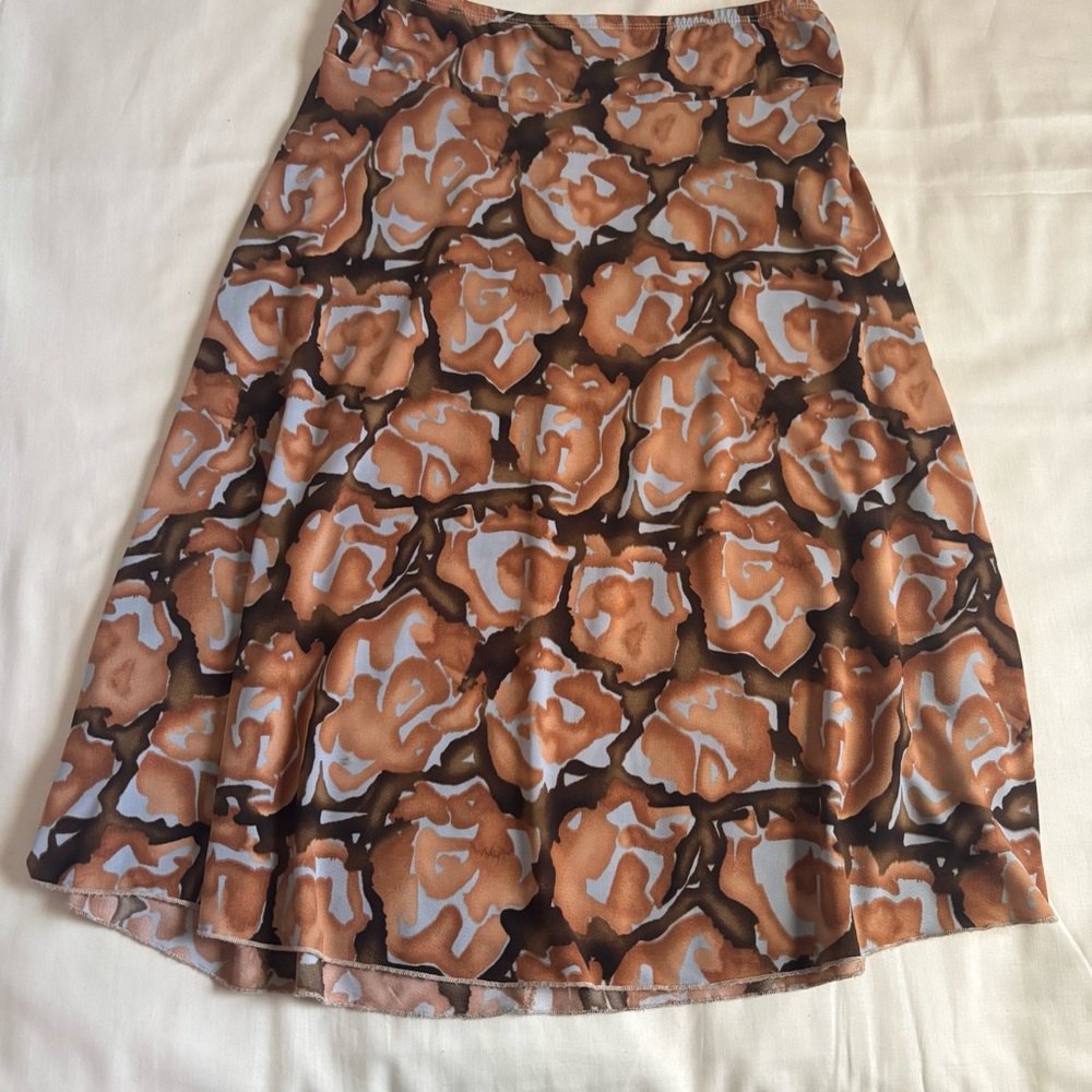𐙚 Be 2 Be Flowy Skirt - Picture 3 of 7